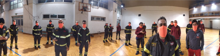 PROTEZIONE FACCIALE UTILIZZATA DA ENTI DI SOCCORSO ED OPERATORI SANITARI